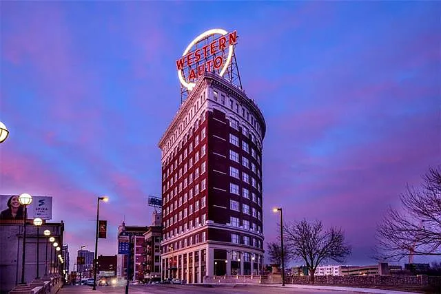 Property main image
