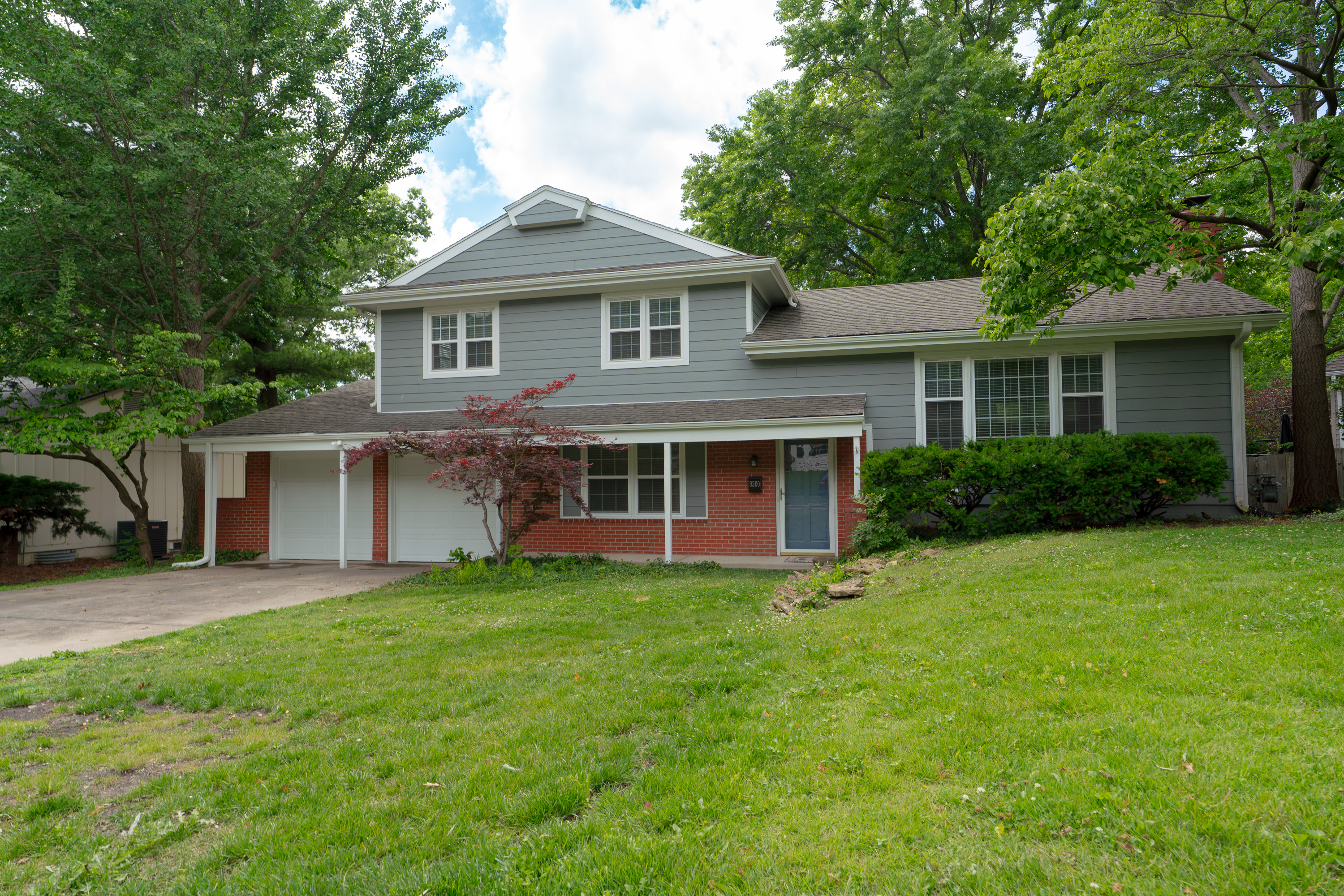 9300 Outlook Drive