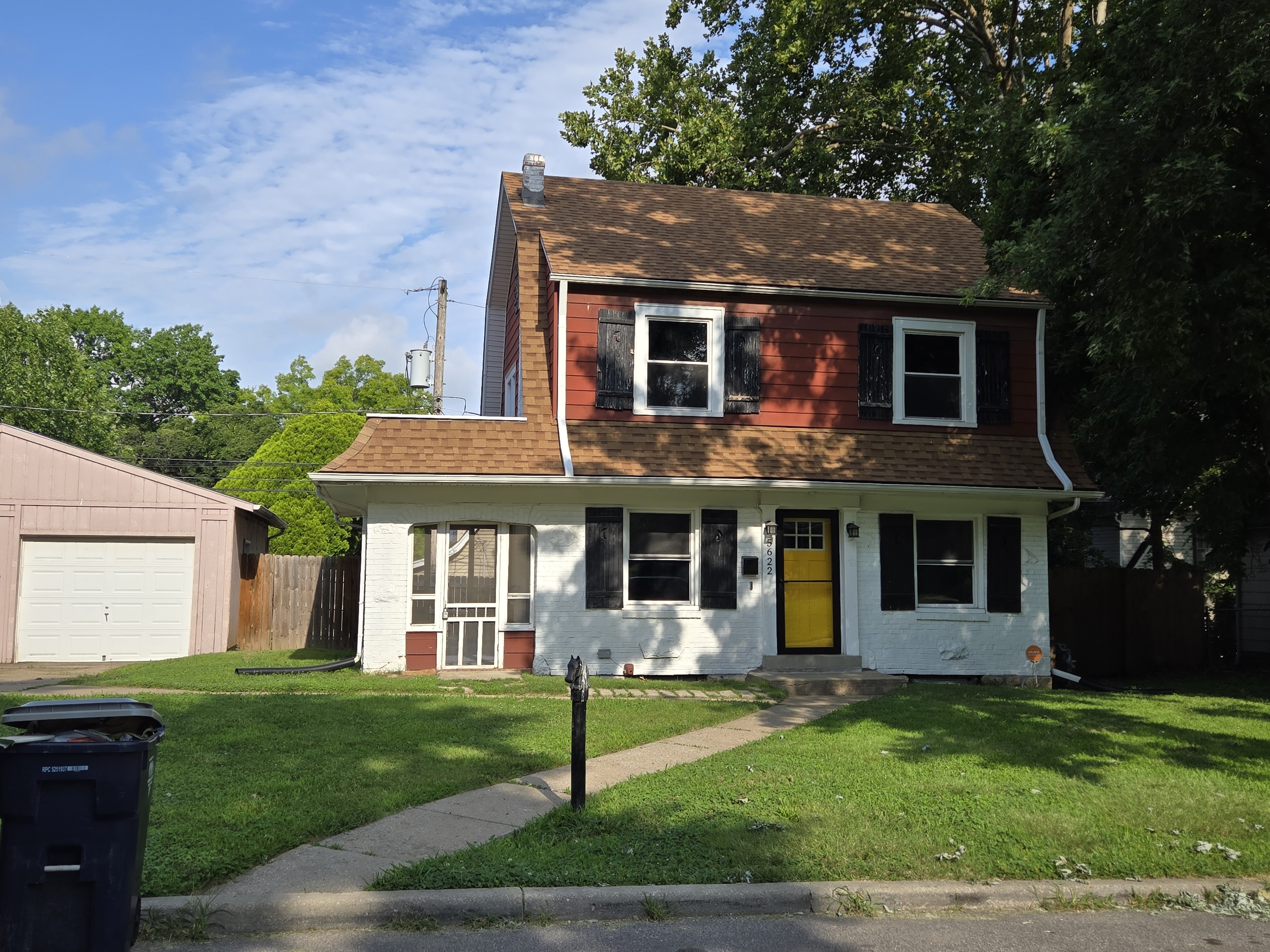 Property main image